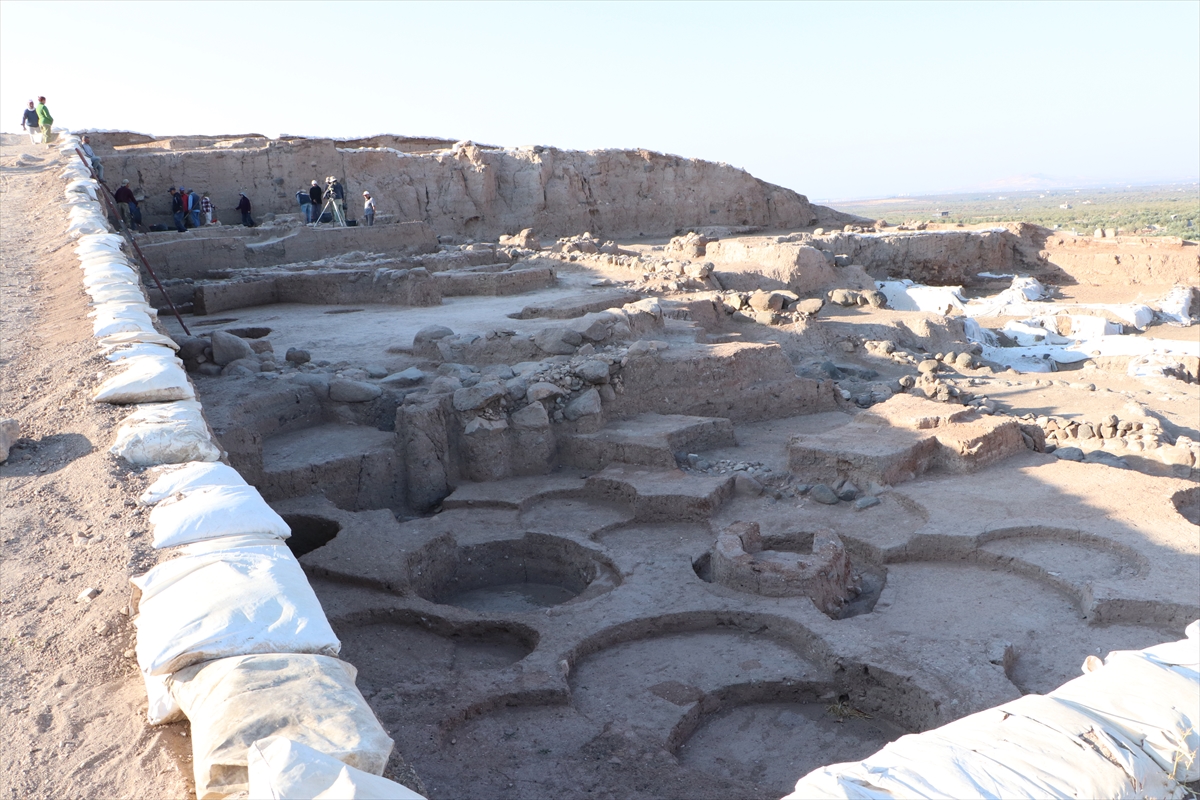 Kilis'teki Oylum Höyük kazılarında yeni Hitit belgeleri ortaya çıkarıldı