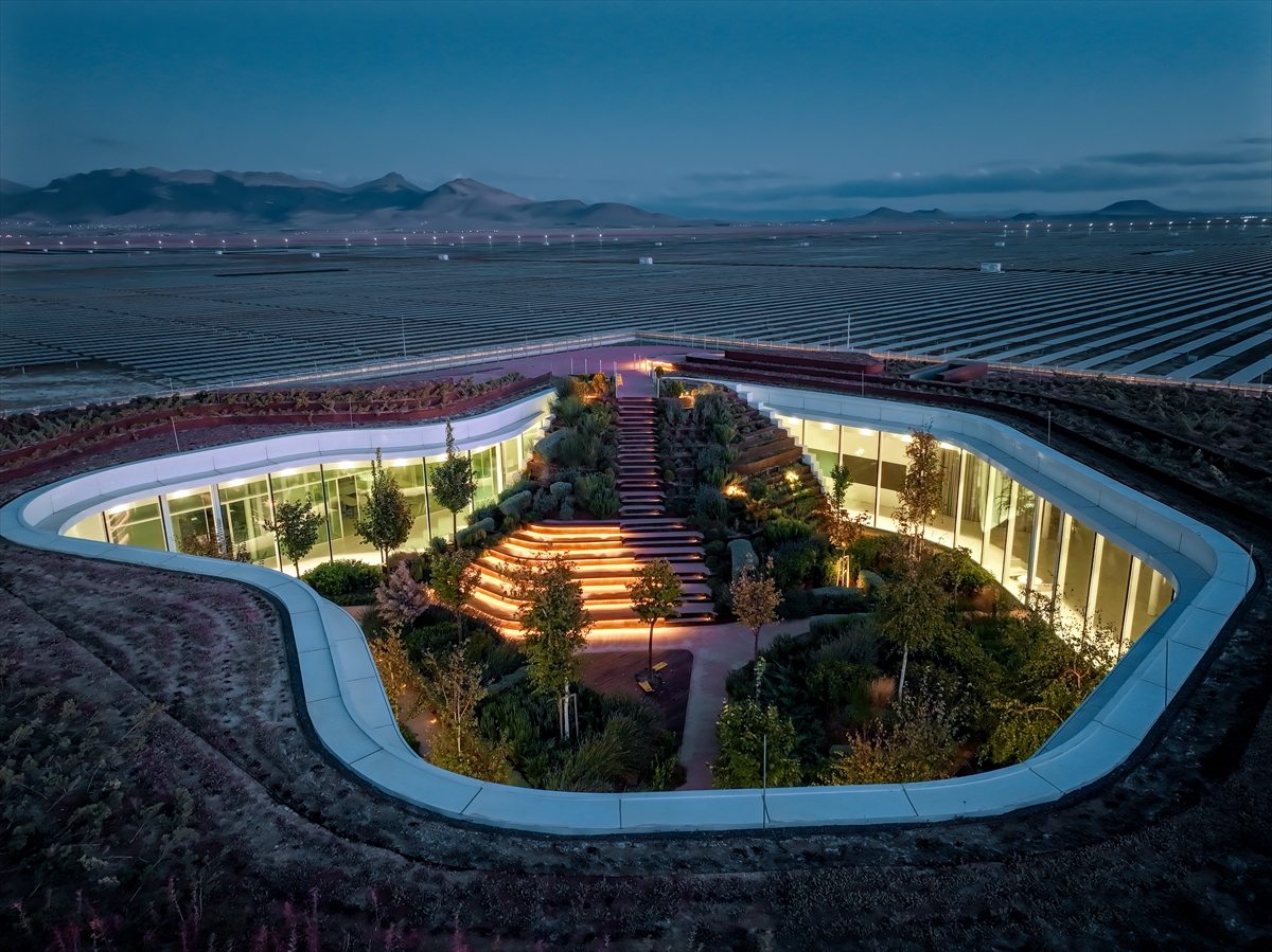 Karapınar GES'in "kalbi" SCADA Yönetim Merkezi, tasarımıyla dünyanın ilgisini çekiyor