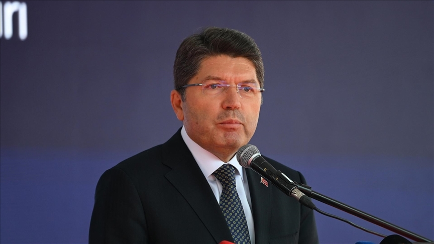 Bugüne kadar 102 bin ton insani yardım, 350 insani yardım tırımız Filistin'e ulaştı