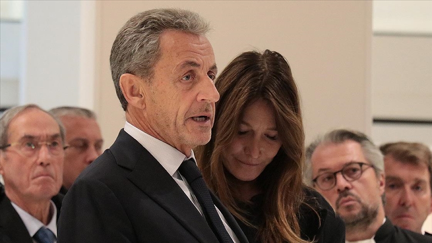 Eski Fransa Cumhurbaşkanı Nicolas Sarkozy yarın hapse girecek