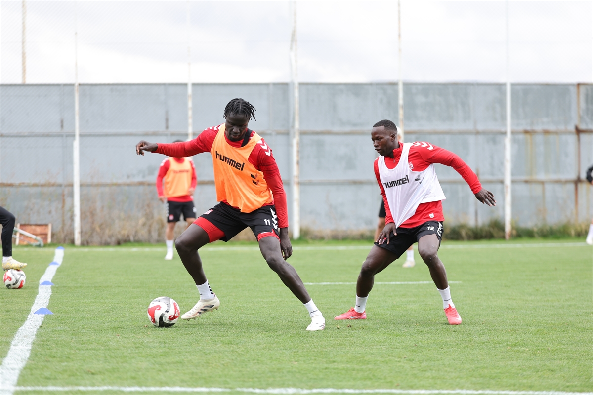 Sivasspor, Atakaş Hatayspor maçının hazırlıklarına başladı