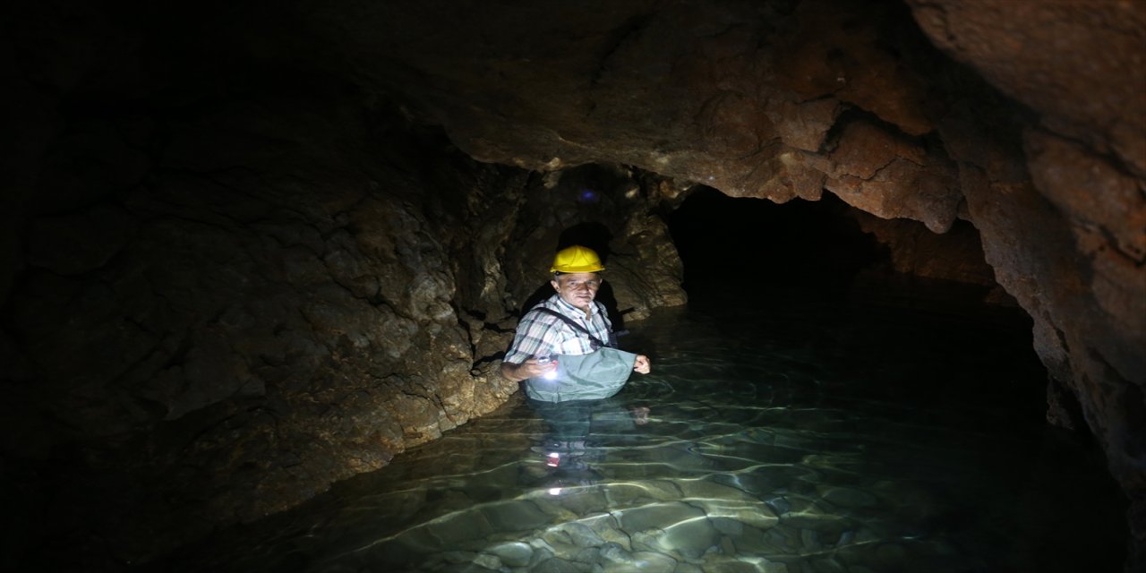 Homurlu Şelalesi’nin arkasında su dolu 6 galerili mağara bulundu