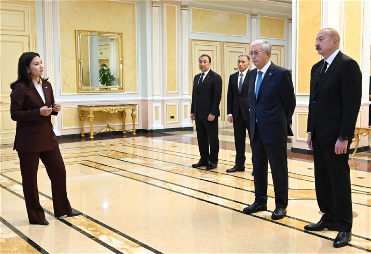 Tokayev ve Aliyev, "Orta Koridoru Geliştirme Projesi"ni inceledi
