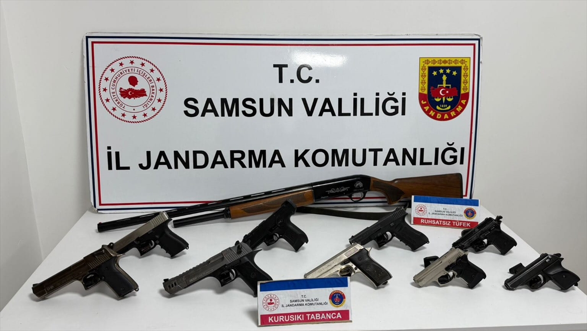 Samsun'da sosyal medyadan havaya ateş ettiği belirlenen 10 zanlı yakalandı