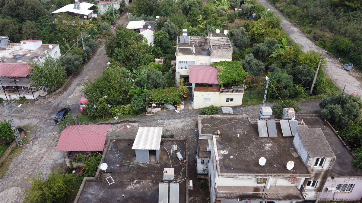 Hatay'da sağanaktan etkilenen yerlerde temizlik ve iyileştirme çalışmaları sürüyor
