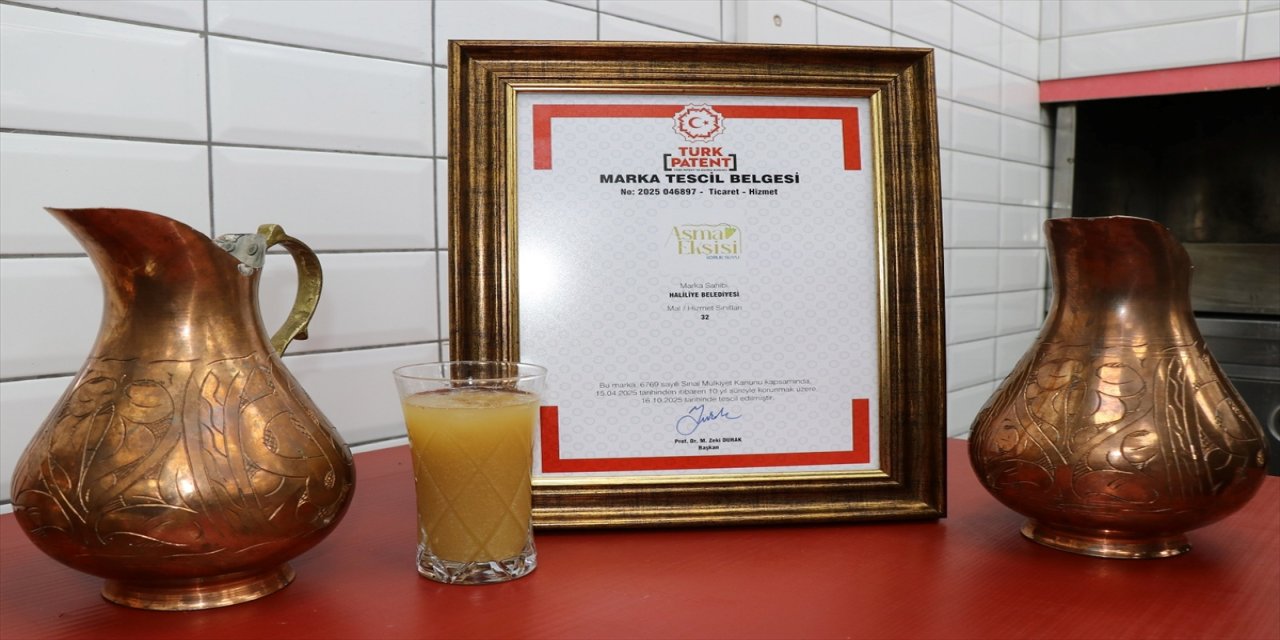 Şanlıurfa mutfağının geleneksel lezzetlerinden koruk suyu, “Asma Ekşisi” adıyla tescillenerek marka haline geldi