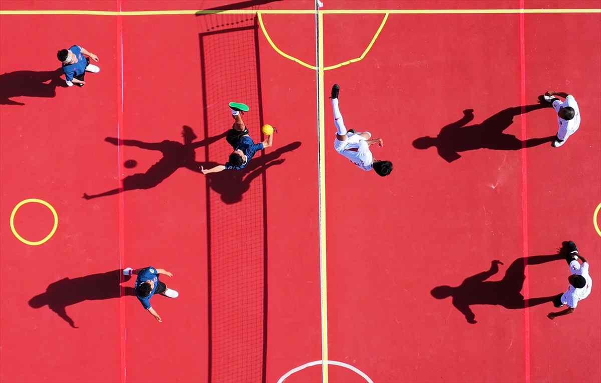 Mersin'deki Dünya Bedensel Engelliler Plaj Oyunları'nda ilk gün sona erdi