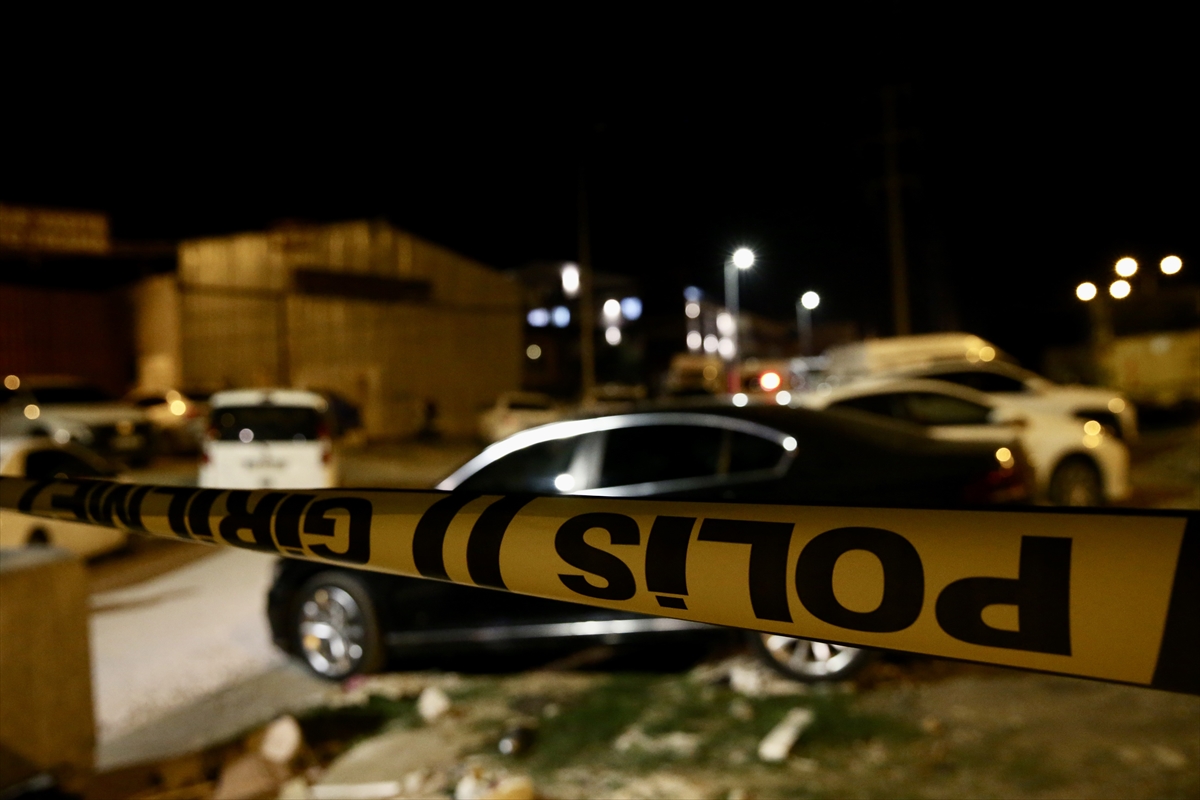 Muğla'da uyuşturucu operasyonunda polise ateş açan 2 şüpheli yakalandı