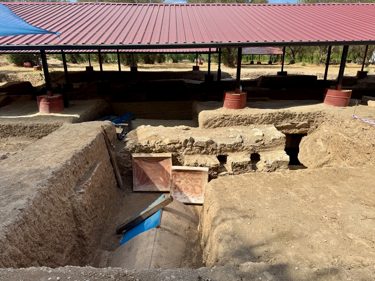 İznik'teki Roma ve Erken Bizans dönemi mezar geleneği arkeolojik kazılarla belgeleniyor