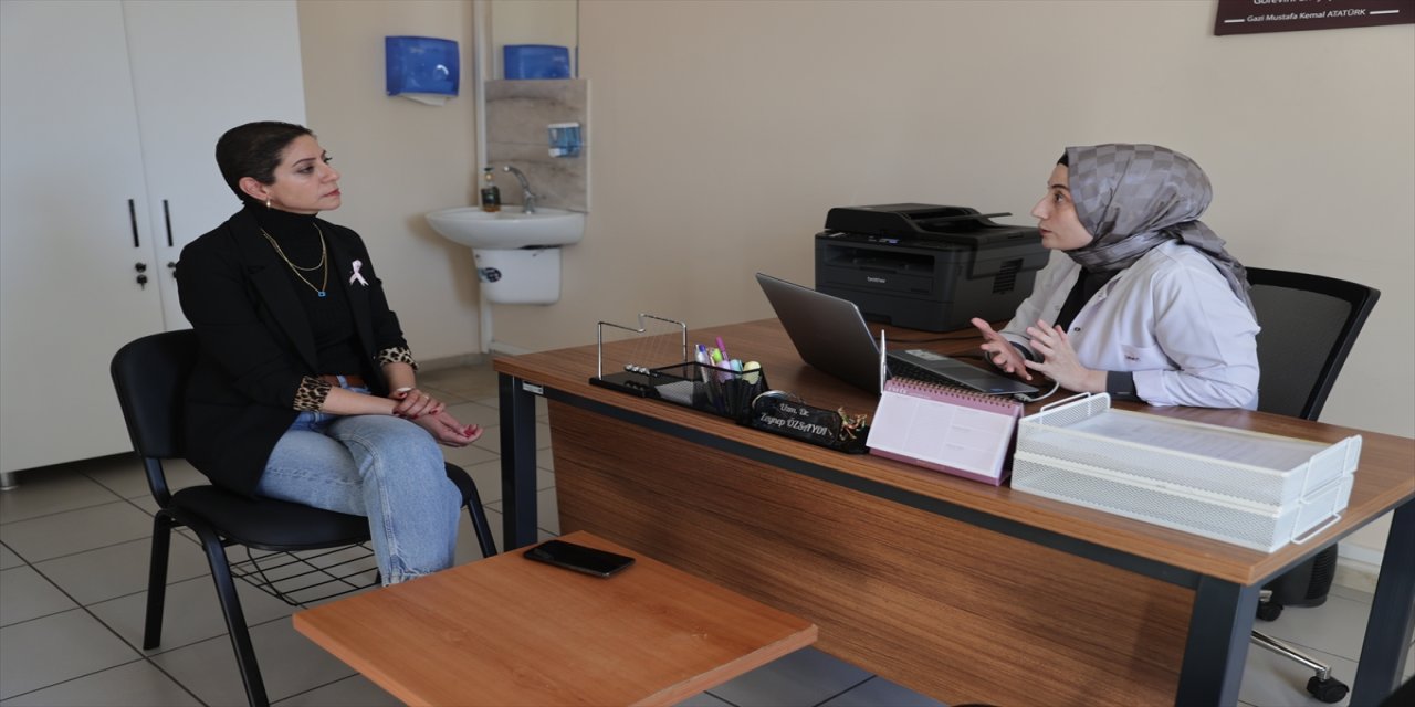 Kayseri’de KETEM çalışanlarının ısrarıyla mamografi çektiren kadın kanseri erken teşhisle yendi