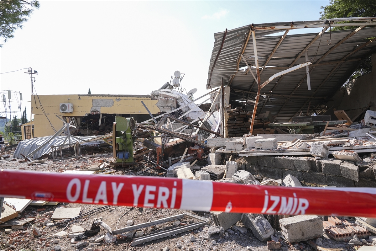 İzmir'de evde patlama meydana geldi, 1 kişi yaralandı