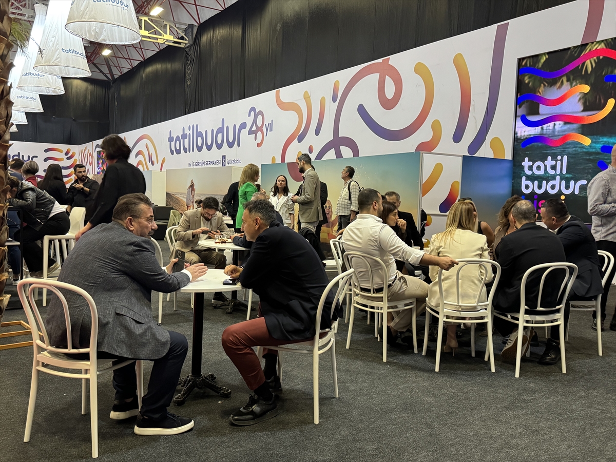 Antalya Turizm Fuarı'nda erken rezervasyon kampanyaları değerlendirildi