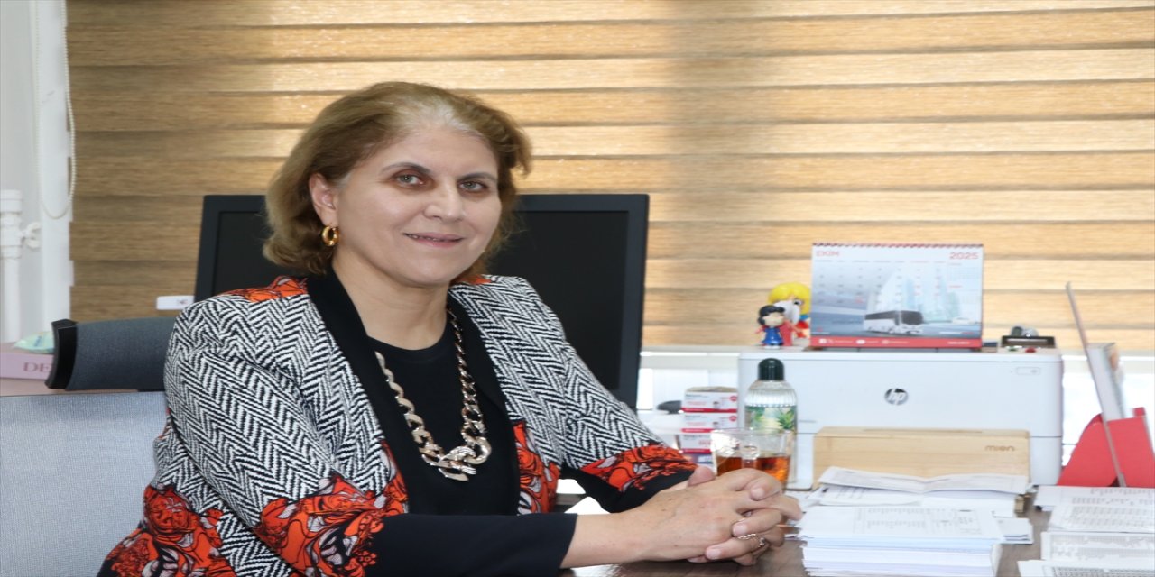 Prof. Dr. Akçay: Günde 5-6 bin adım ve sağlıklı beslenme meme kanseri riskini azaltıyor