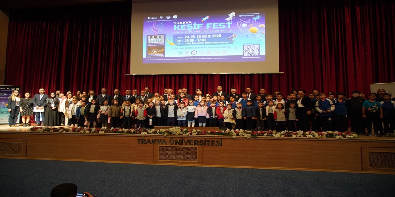 Trakya Üniversitesi ev sahipliğinde düzenlenen festival, öğrencilere 63 atölye ile bilim ve kültürü tanıtıyor