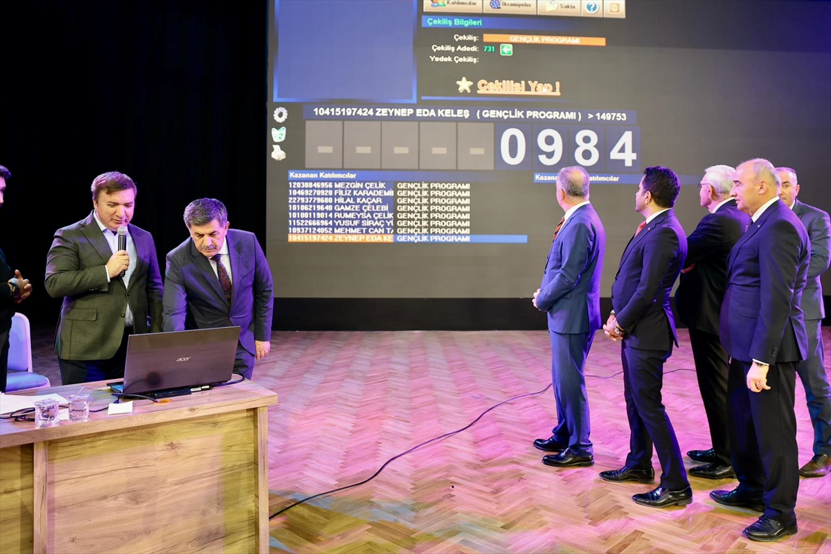 Erzincan'da "İŞKUR Gençlik Programı" kapsamında 847 öğrenci istihdam edilecek