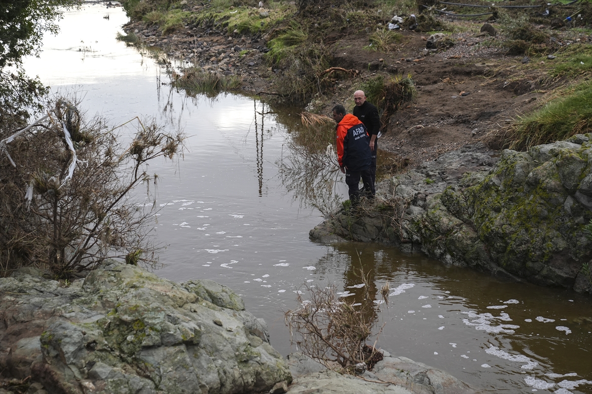 Foça'da selde kaybolan kişiyi arama çalışmaları sürüyor
