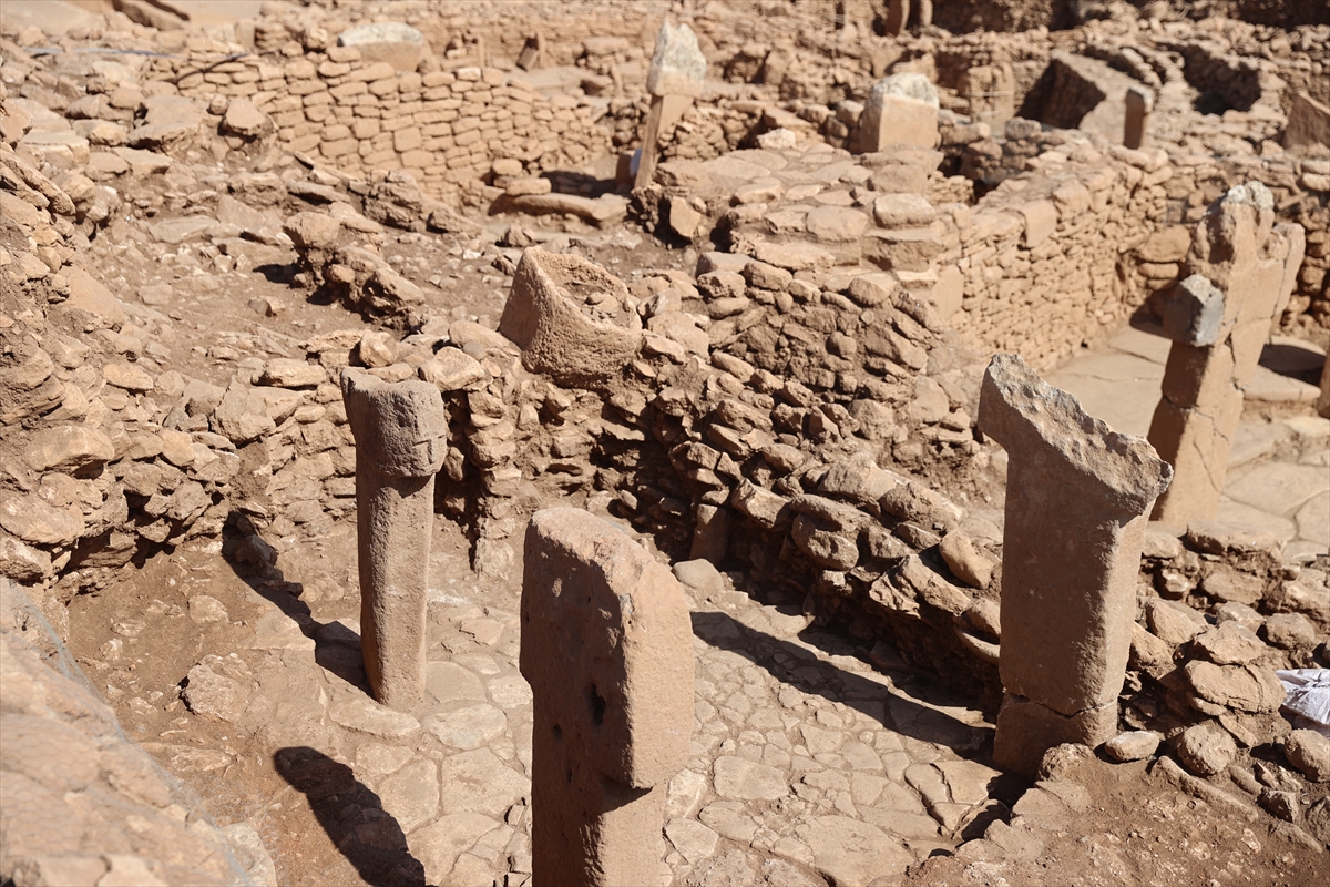 Karahantepe kazıları 12 bin yıllık yerleşim geleneğini gün yüzüne çıkarıyor