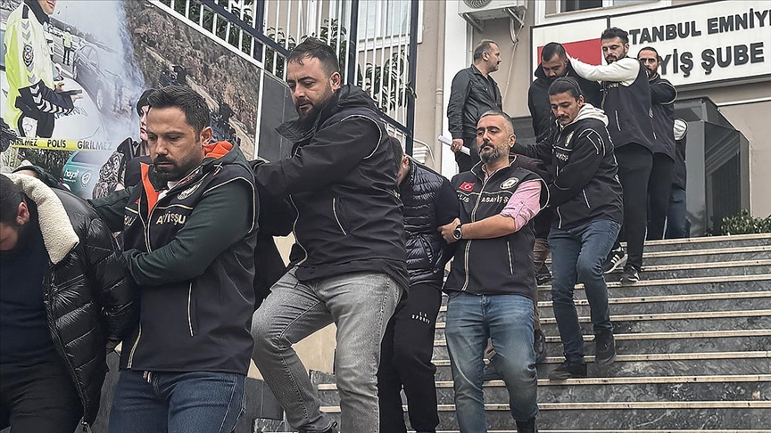 İstanbul merkezli 11 ildeki "change" araç operasyonunda yakalanan 26 şüpheli tutuklandı