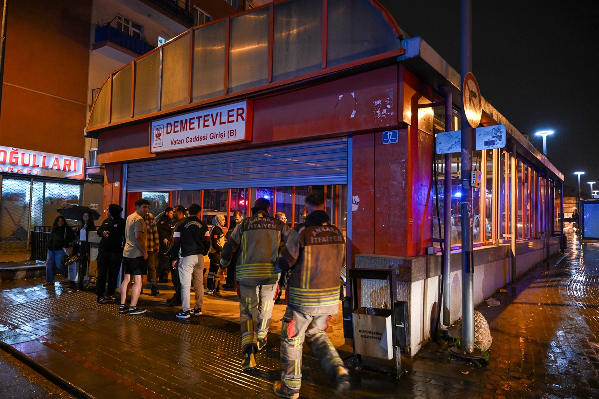 Ankarada metro istasyonundaki duman paniğe neden oldu