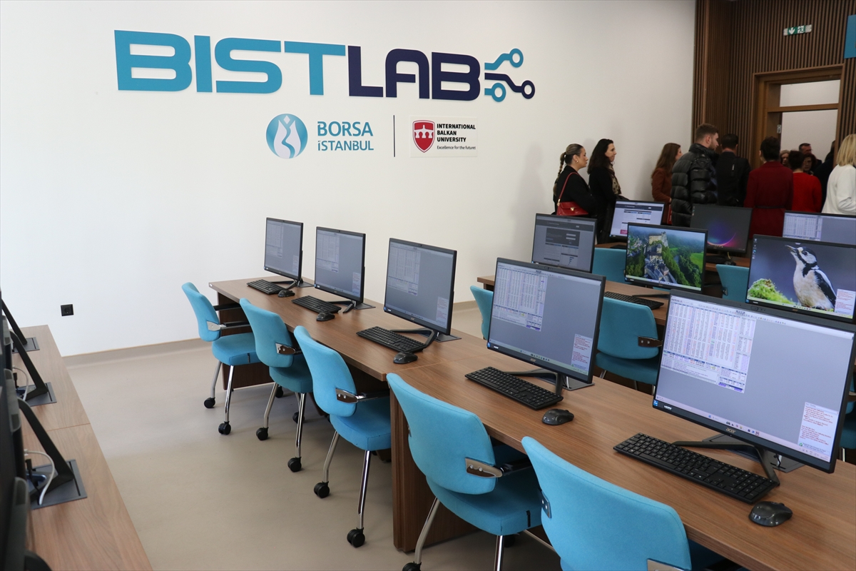 Uluslararası Balkan Üniversitesinde, Balkan Ekonomi ve Finans Laboratuvarı açıldı