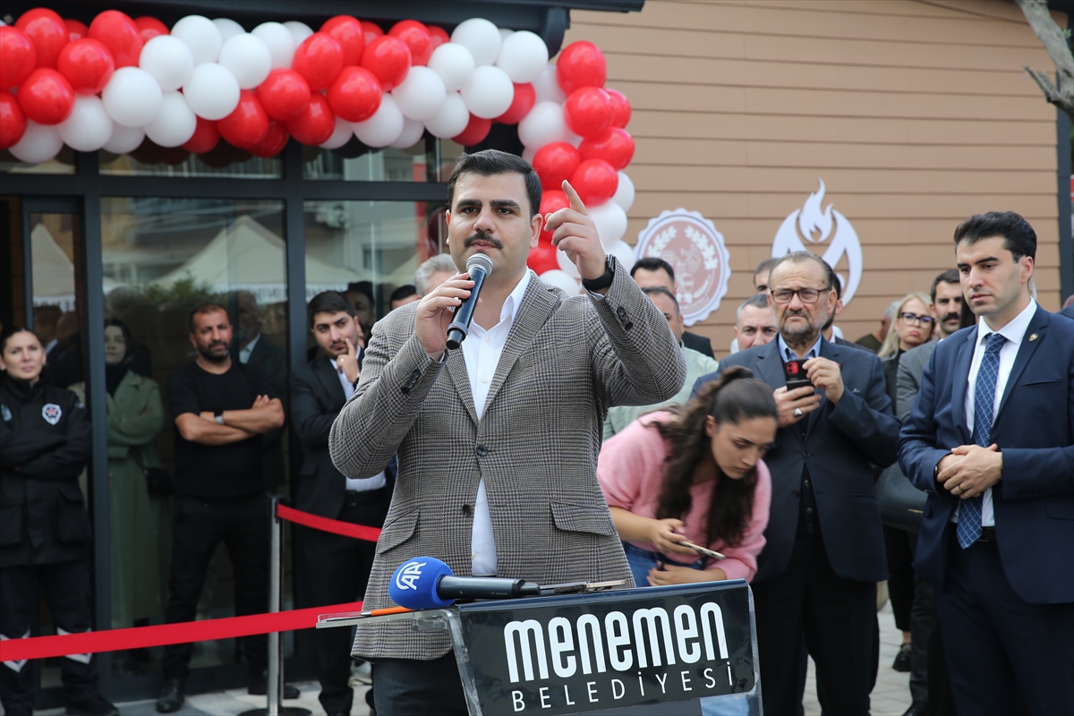 AK Parti Genel Sekreteri İnan, Menemen'de Dijital Deneyim Merkezi'nin açılışına katıldı