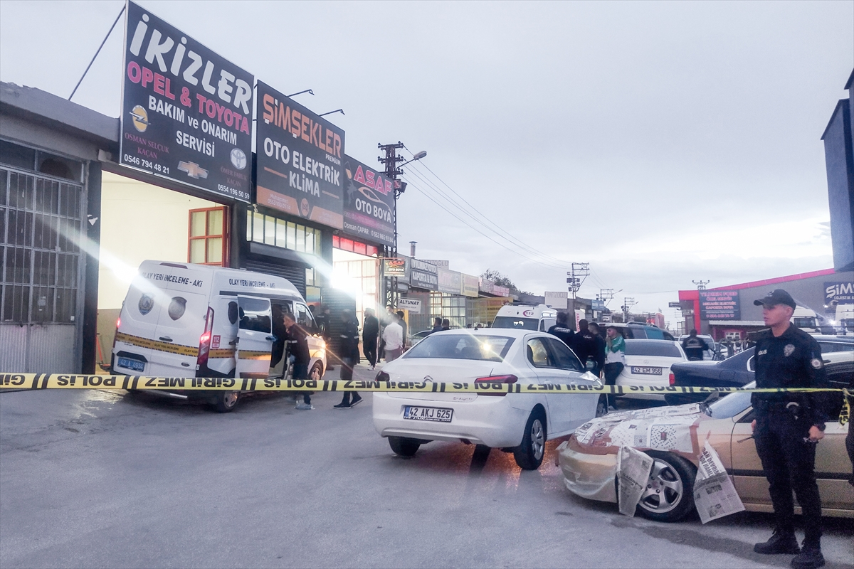 Konya'da iş yerine düzenlenen silahlı saldırıda 12 kişi yaralandı