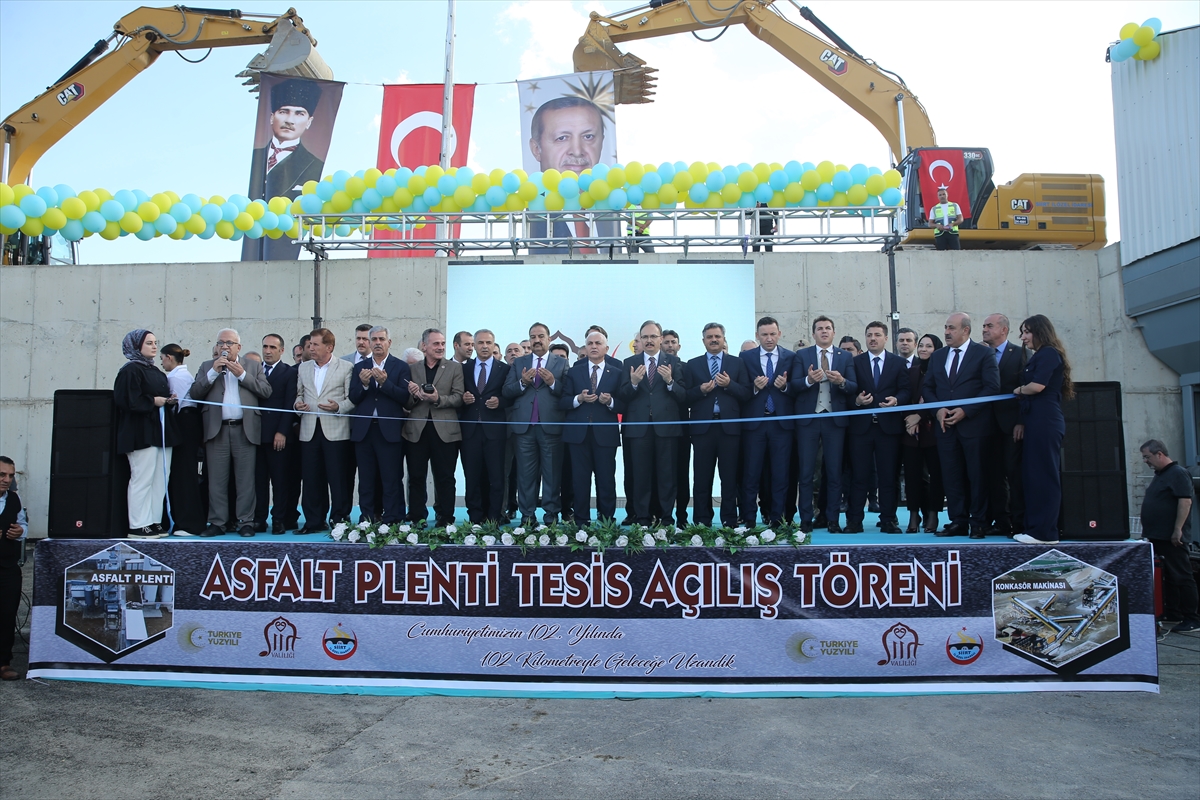 Siirt'te Asfalt Plenti ve Konkasör Tesisleri'nin açılışı gerçekleştirildi