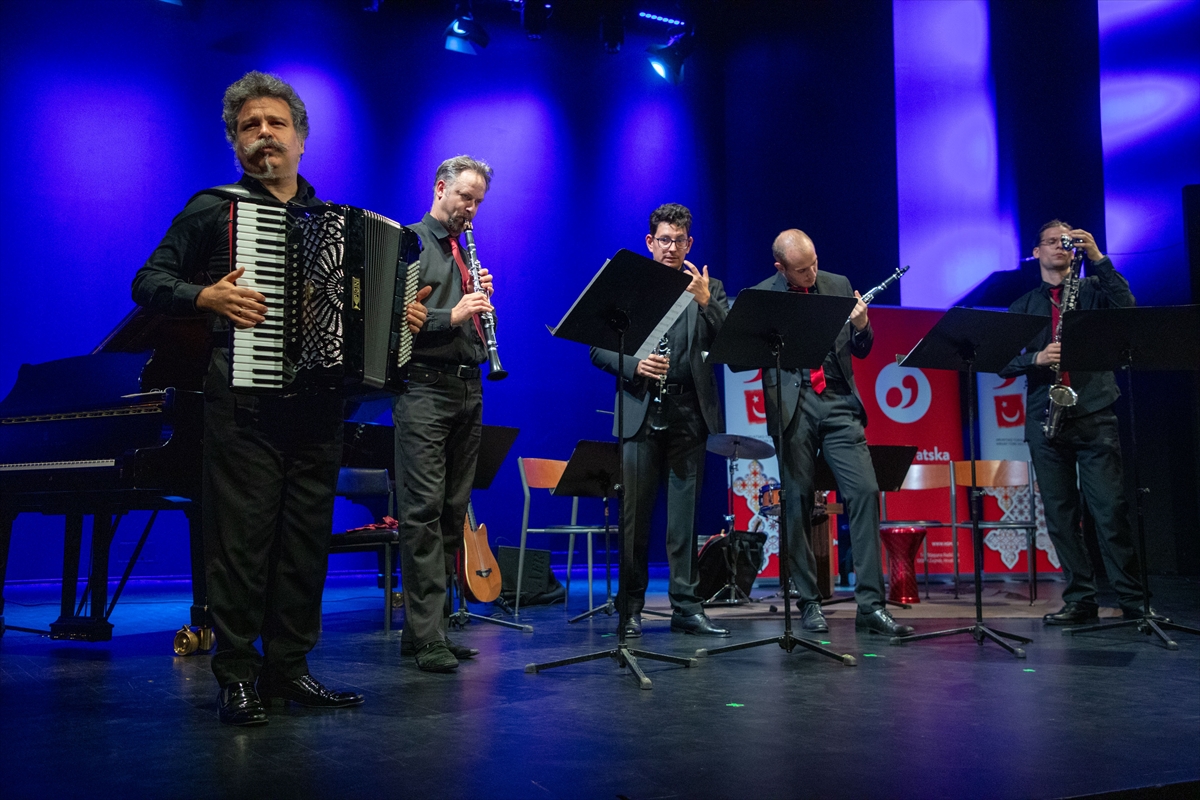 Hırvatistan'da Türkiye Cumhuriyeti'nin 102. yılı konserle kutlandı