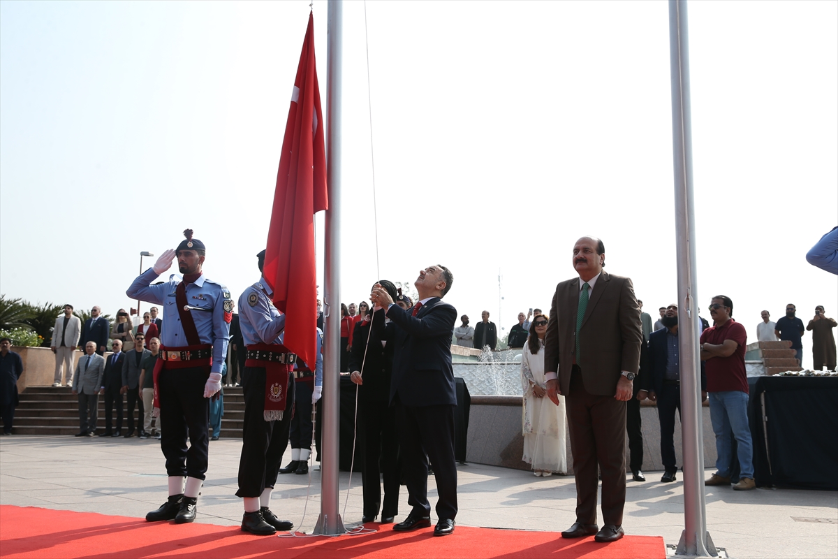 Pakistan'ın başkentinde 29 Ekim Cumhuriyet Bayramı kutlandı