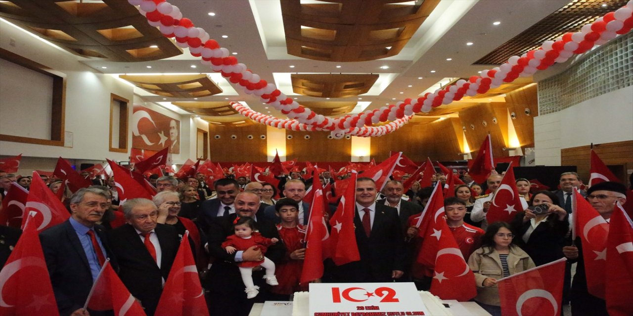 Muğla’da Cumhuriyet’in 102. yılı resepsiyonla kutlandı