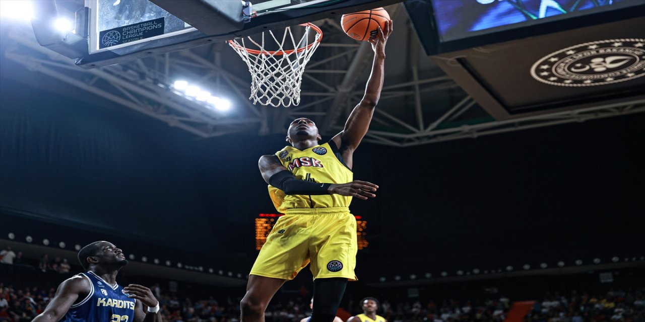 Mersin Spor, Karditsa Iaponiki’yi mağlup ederek ikinci galibiyetini aldı