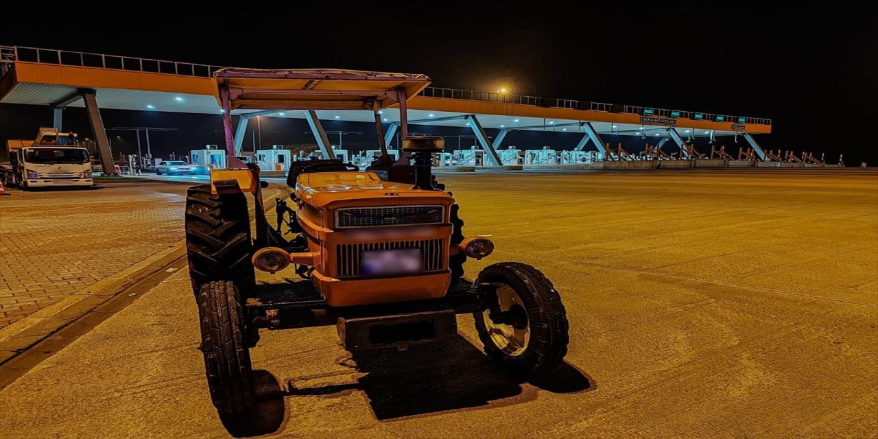 Bursa’da otoyola traktörle çıkan sürücüye para cezası