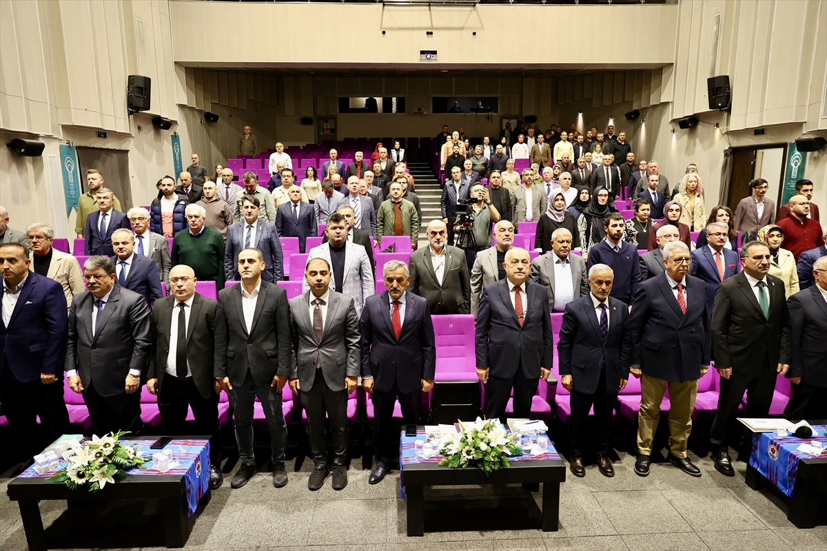 Türkiye Dil ve Edebiyat Derneğinin 10. İstişare ve Değerlendirme Toplantısı Trabzon'da başladı