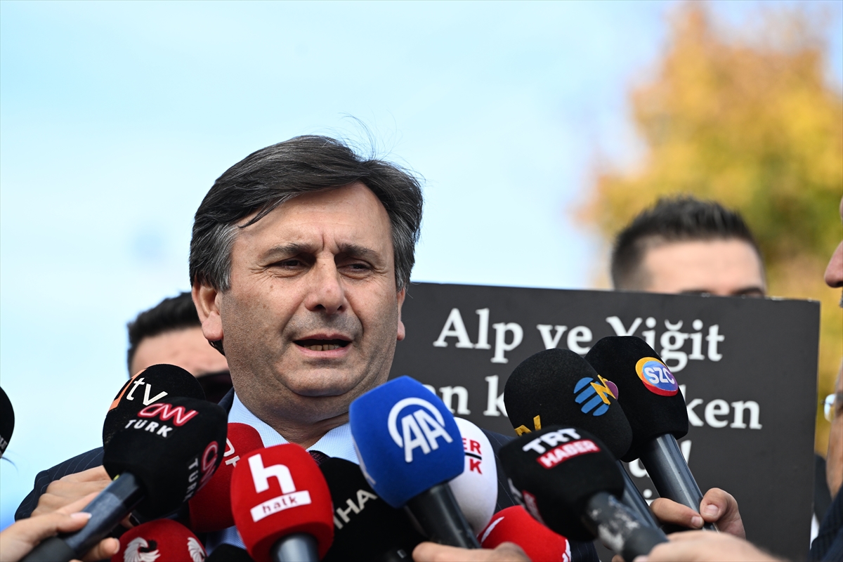 Bolu'daki Grand Kartal Otel yangınında yakınlarını kaybedenler davada verilen kararı değerlendirdi