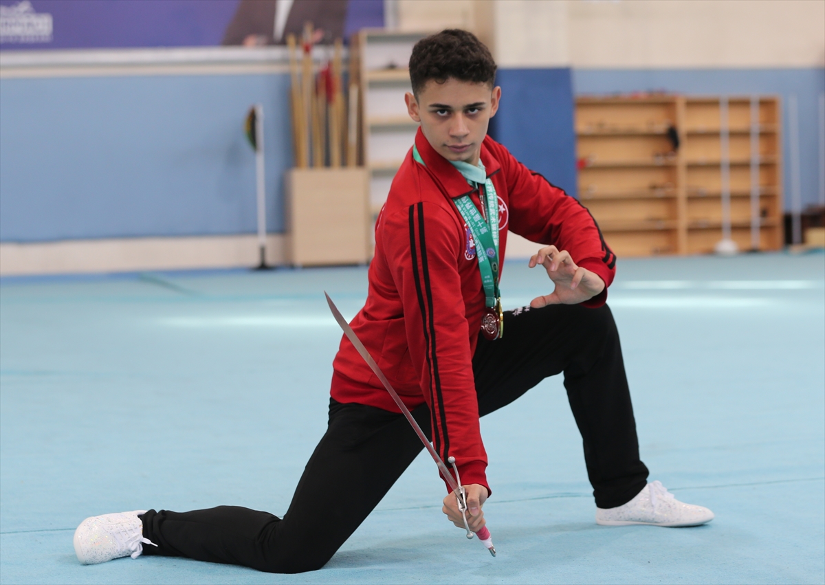 Dünya şampiyonu milli wushucu, 2026 Yaz Gençlik Olimpiyat Oyunları'na gözünü çevirdi