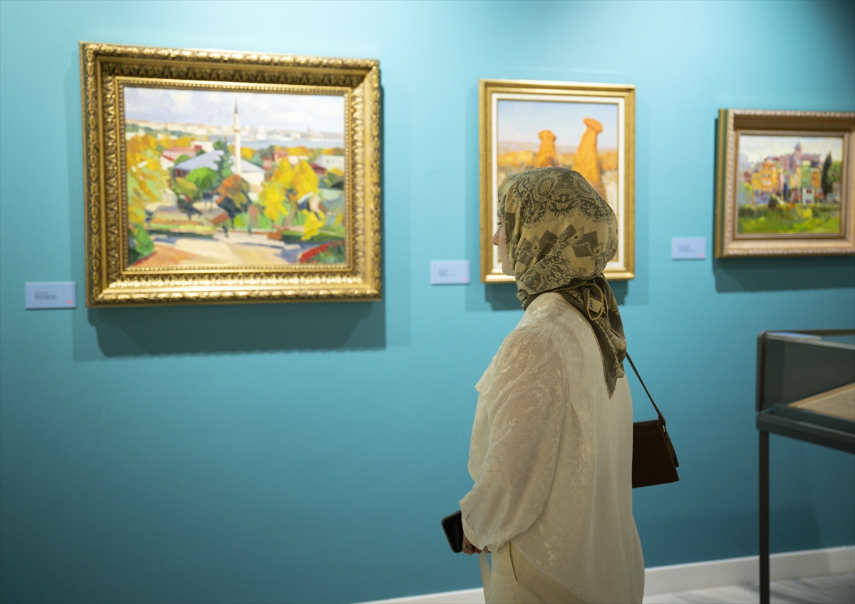 Ressam Teymur Ağalıoğlu'nun yarım asrı aşan sanatsal yolculuğu izleyicilerle buluştu