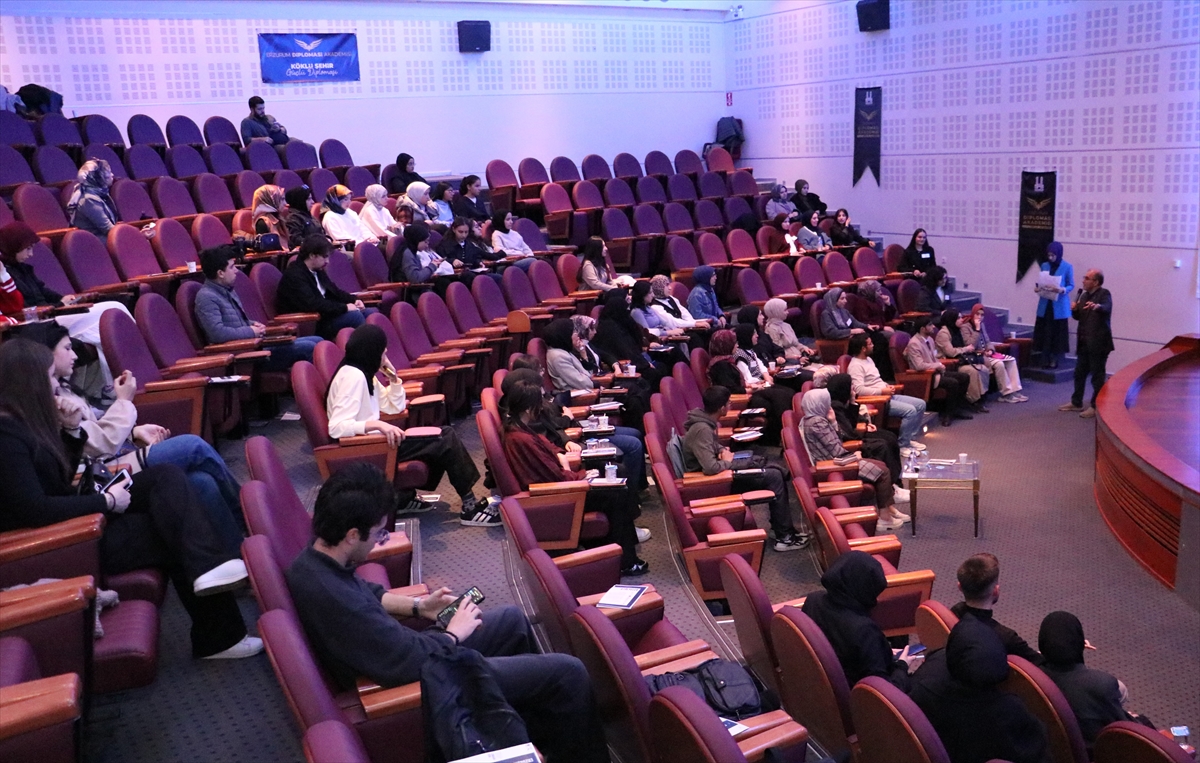 Erzurum Diplomasi Akademisinin 11. yıl açılışı yapıldı