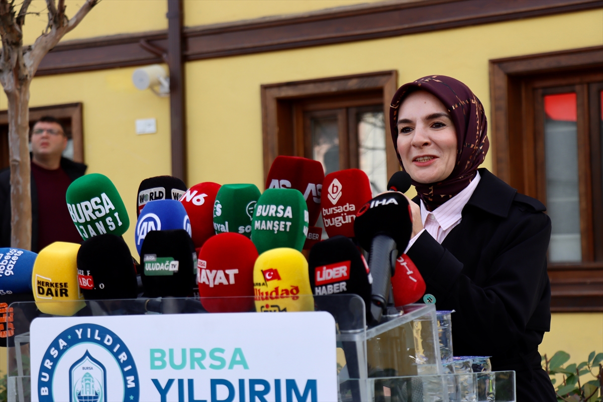 Bursa'da Alev Alatlı Şehir Düşünce ve Sanat Merkezi açıldı