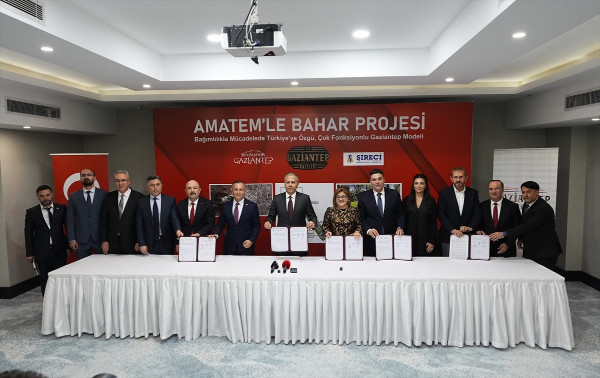 Bakan Yerlikaya, Gaziantep'te AMATEM ve Bahar Merkezi protokolüne katıldı