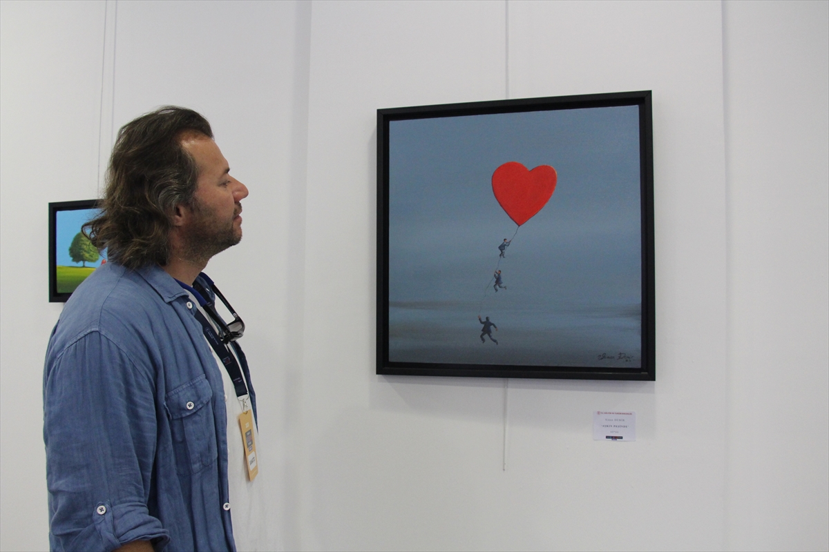 Antalya Kültür Yolu Festivali'nde açılan sergiler ziyaretçilerini ağırlıyor