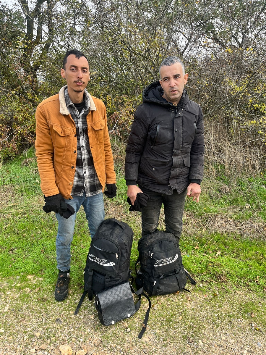 Edirne'de 3 FETÖ şüphelisi yakalandı