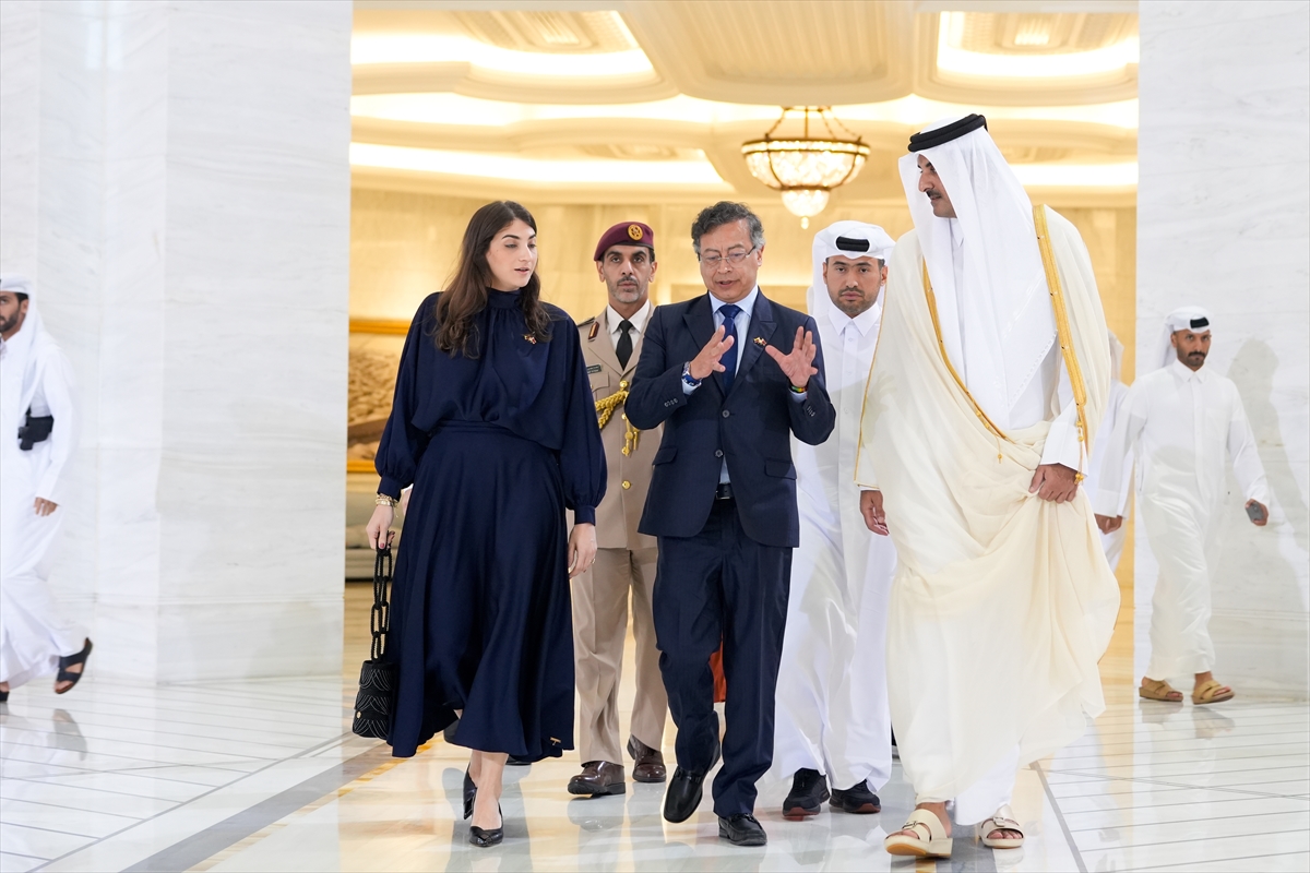 Kolombiya lideri Petro, Katar Emiri Al Sani'ye Karayipler için arabuluculuk yapması teklifinde bulundu