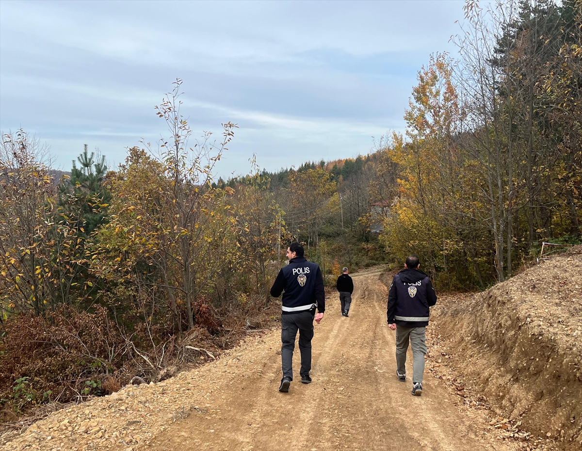 Kastamonu'da kaybolan anne ve oğlu aranıyor