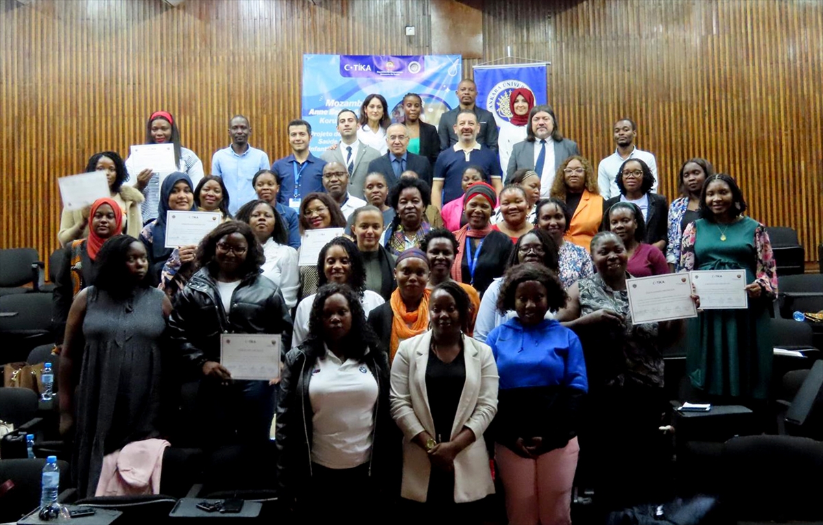 TİKA'dan Mozambik'te anne ve bebek ölümlerini azaltmaya yönelik eğitim programı