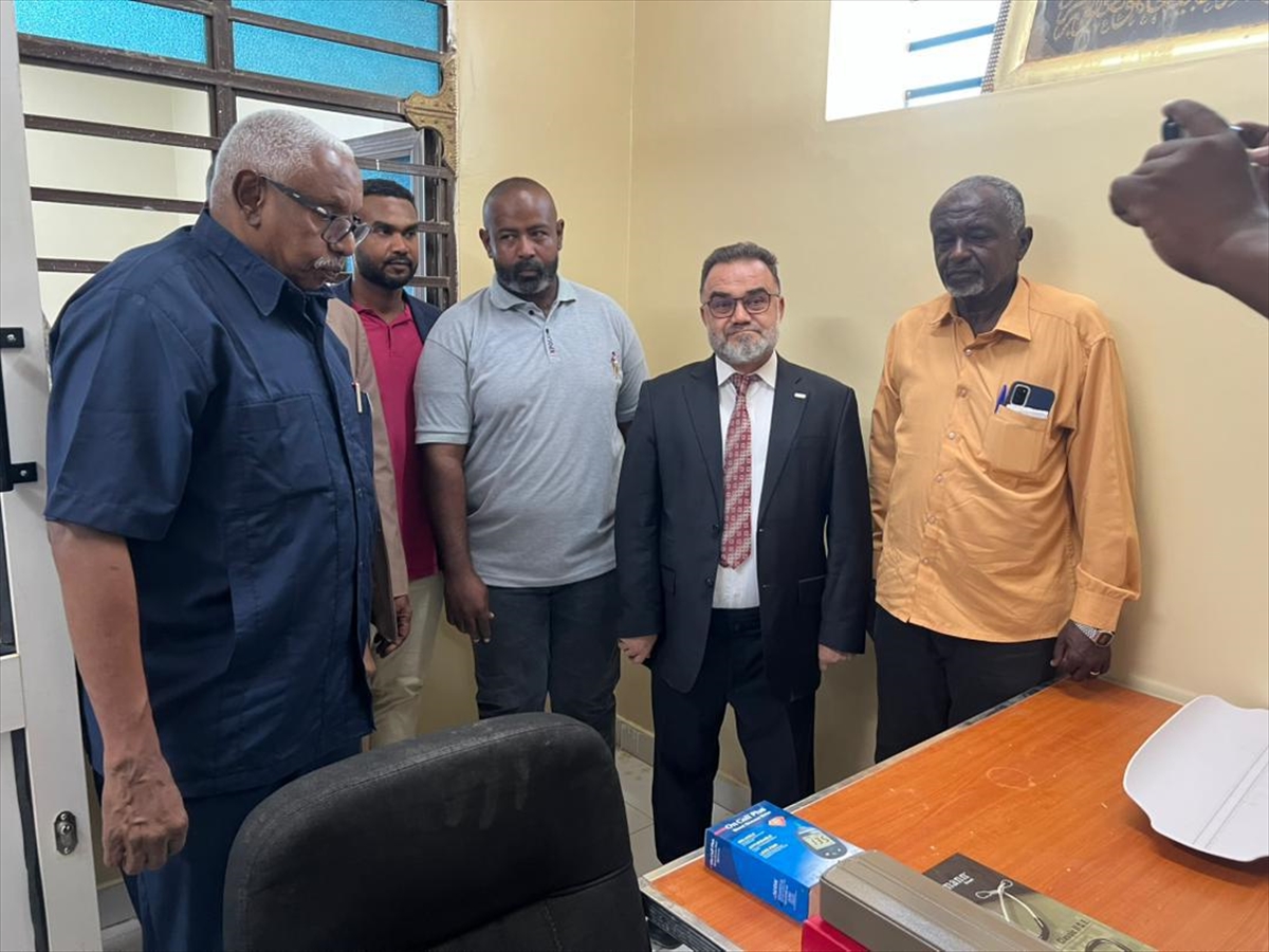TİKA, Sudan'da sağlık merkezinde diyaliz ünitesi kurdu
