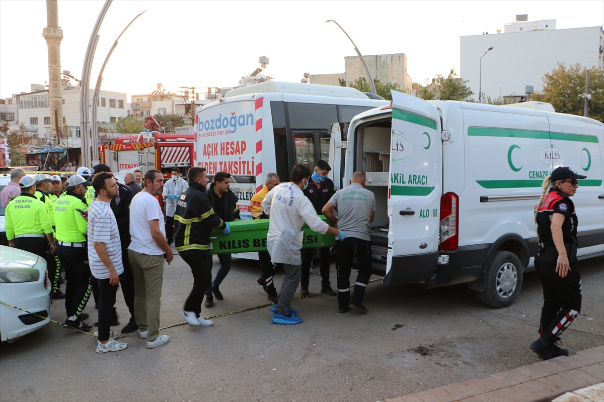 Kilis'te halk otobüsünün çarptığı kadın hayatını kaybetti