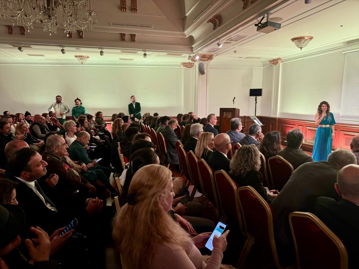 Yunan besteci Mikis Theodorakis, doğumunun 100. yılında İstanbul'da anıldı