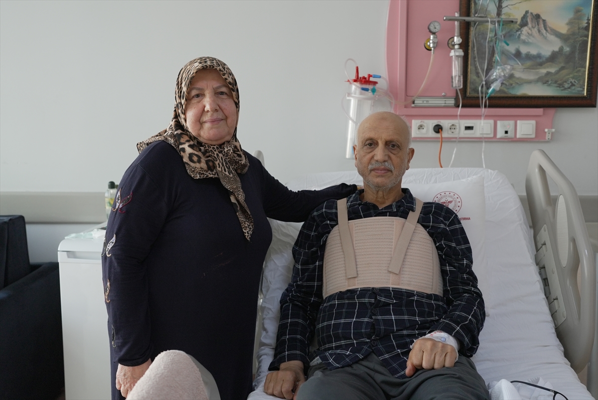 Malatya'da kalbinde tümör bulunan hasta 5 saatlik ameliyatla sağlığına kavuştu