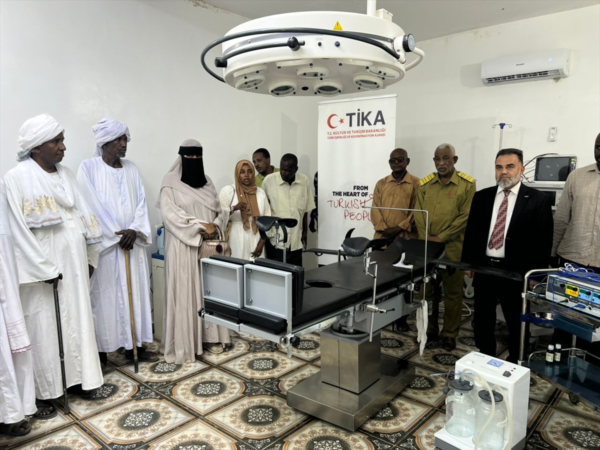 TİKA, Sudan'da bir köyde ameliyathane kurdu
