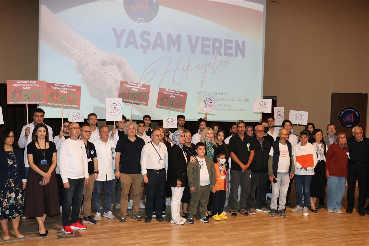 Antalya'da donör ve alıcılar "Yaşam Veren Hikayeler" etkinliğinde buluştu